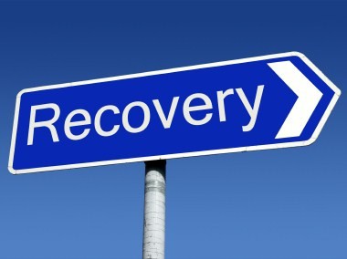 Dr. Bryan helps his patient recover faster with his enhanced recovery program.